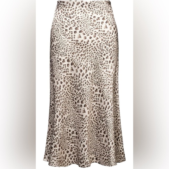 Leopard Print Midi Skirt - Picture 3 of 5